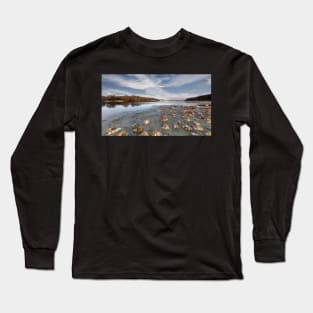 Frozen Derwent Reservoir Long Sleeve T-Shirt